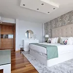 Vila Azure Serenity By Lovelystay *