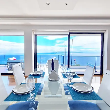Azure Serenity - Jacuzzi & Sea View By Lovelystay