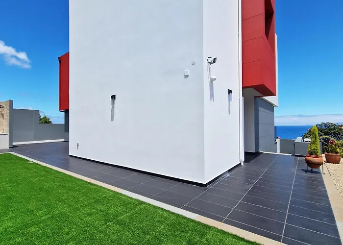 Azure Serenity By Lovelystay Santa Cruz (Madeira)