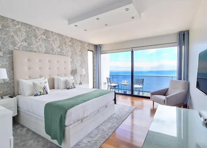 Azure Serenity By Lovelystay Santa Cruz (Madeira)